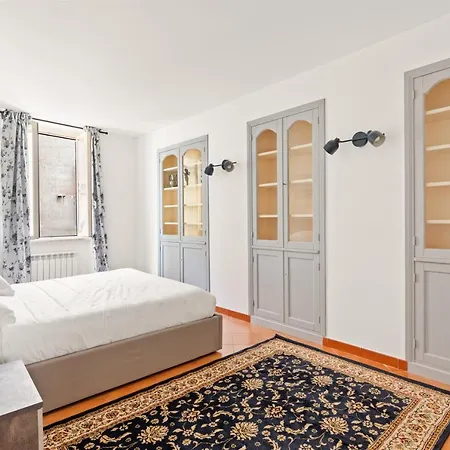 아파트 R.c. Cappellari Loft Campo De' Fiori